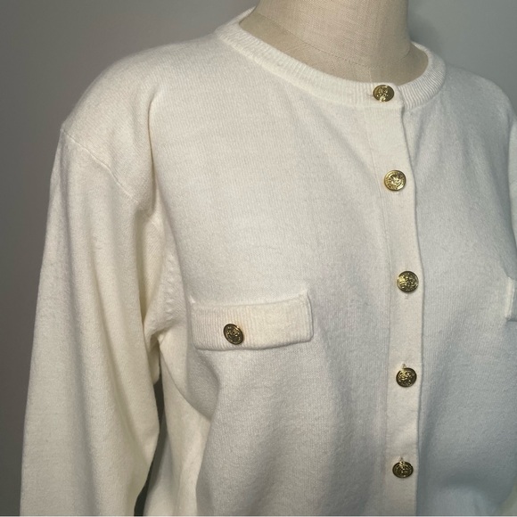 Milano Design Group cream cardigan with gold buttons size L - Picture 2 of 5